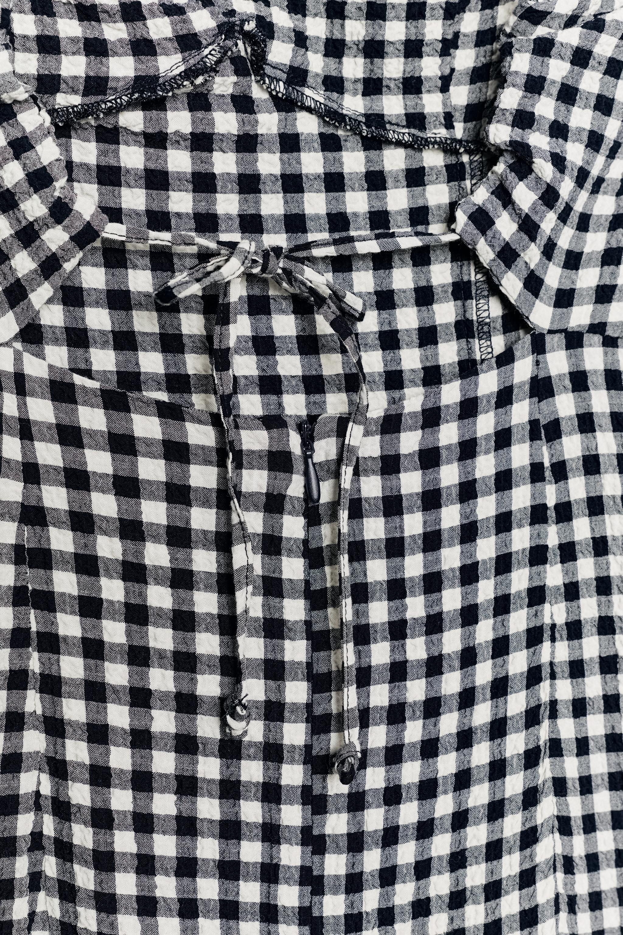 FITTED GINGHAM MIDI DRESS